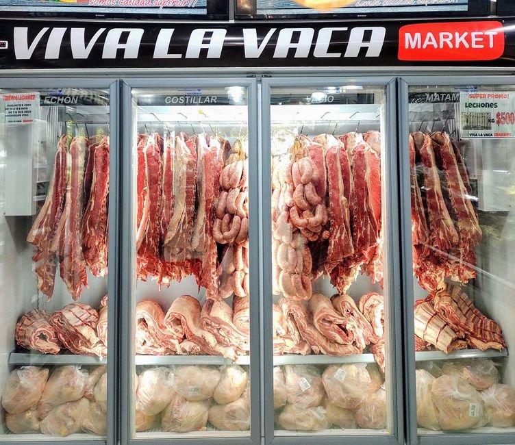 Prateleira de baixo: carnes e o que pode pingar