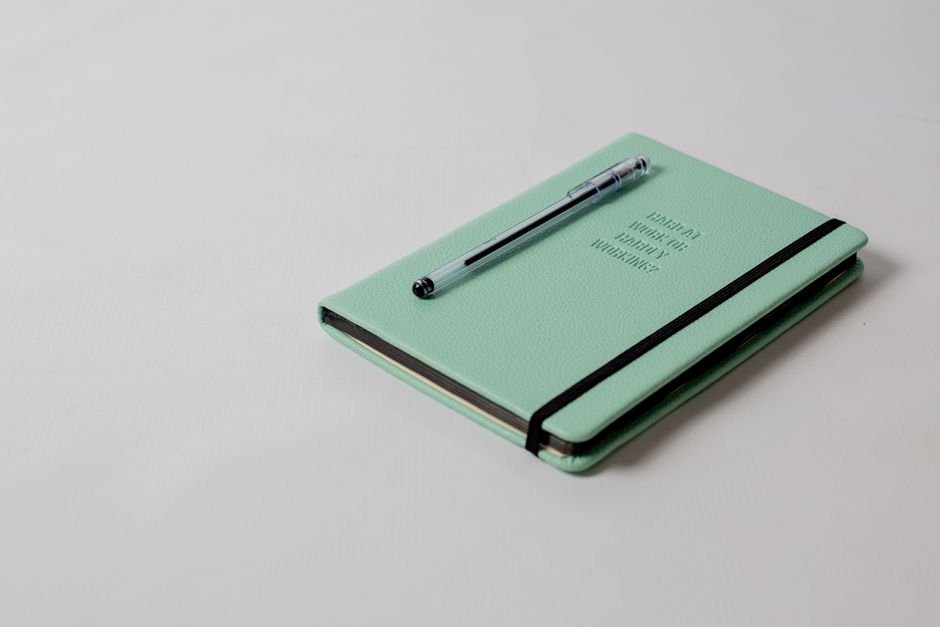 1. Defina a lista de convidados e o estilo do chá