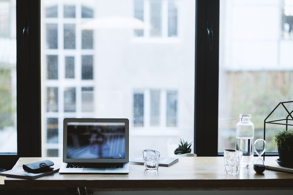 Home office: trabalhar em casa sem a casa invadir o trabalho
