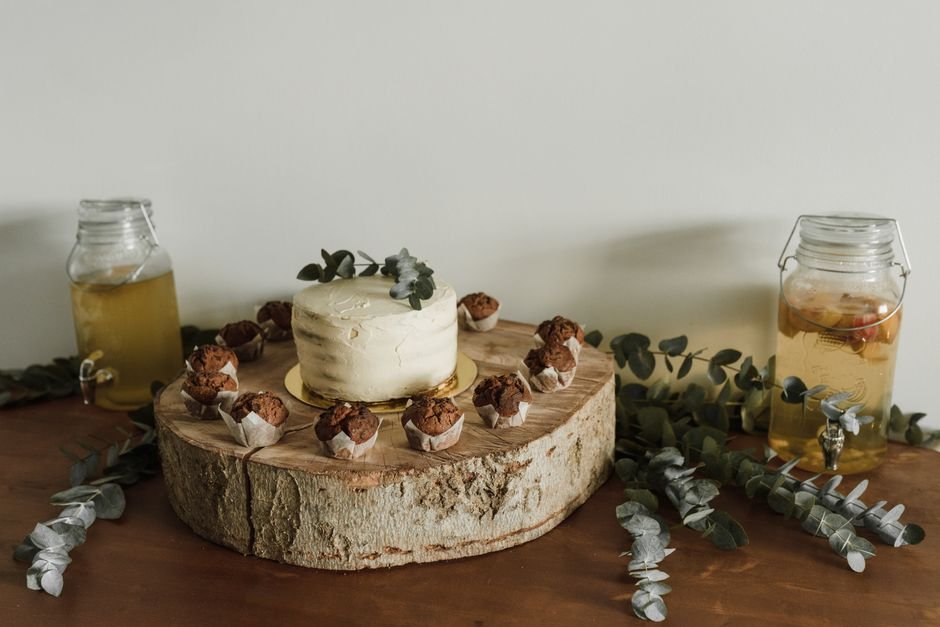 Por que a mesa de doces pequena pode ficar ainda mais bonita